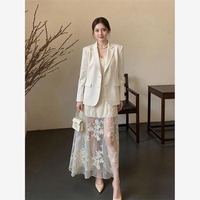 法式开春穿搭2025超火miu