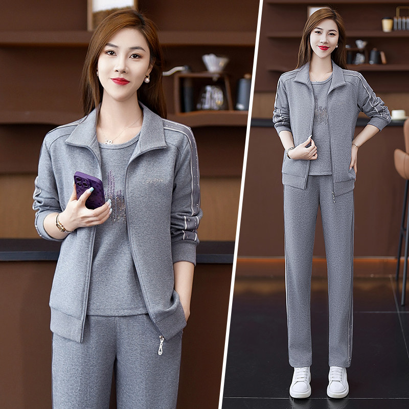 中老年休闲运动服套装女春秋新款