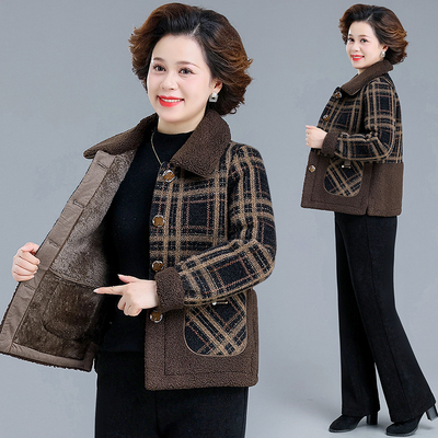 中年妈妈冬季羊羔绒外套短款女装