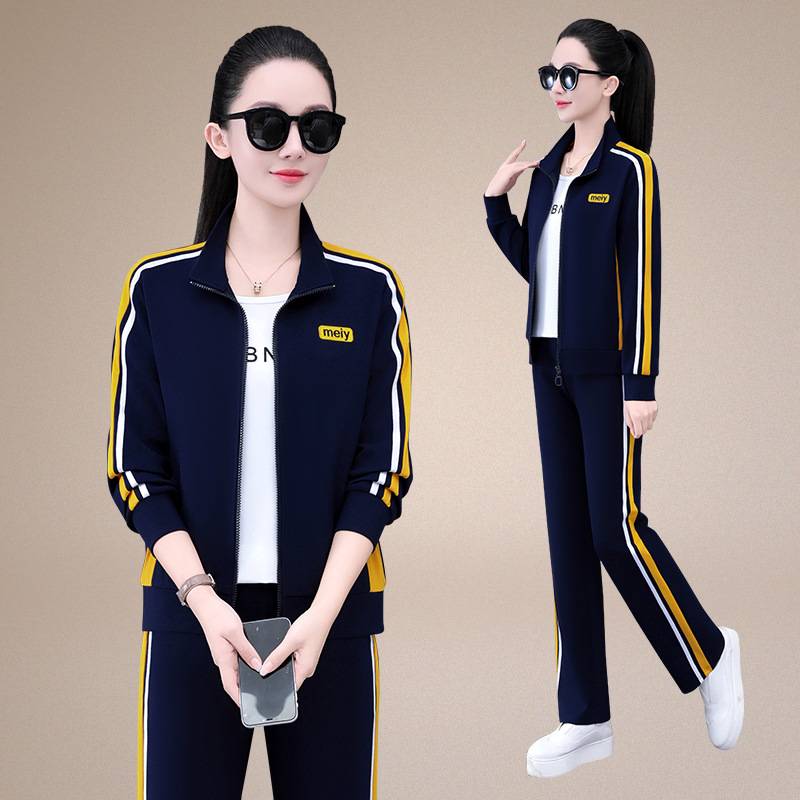 运动服套装女士春秋季2024新款小个子时尚中年妈妈休闲三件套大码