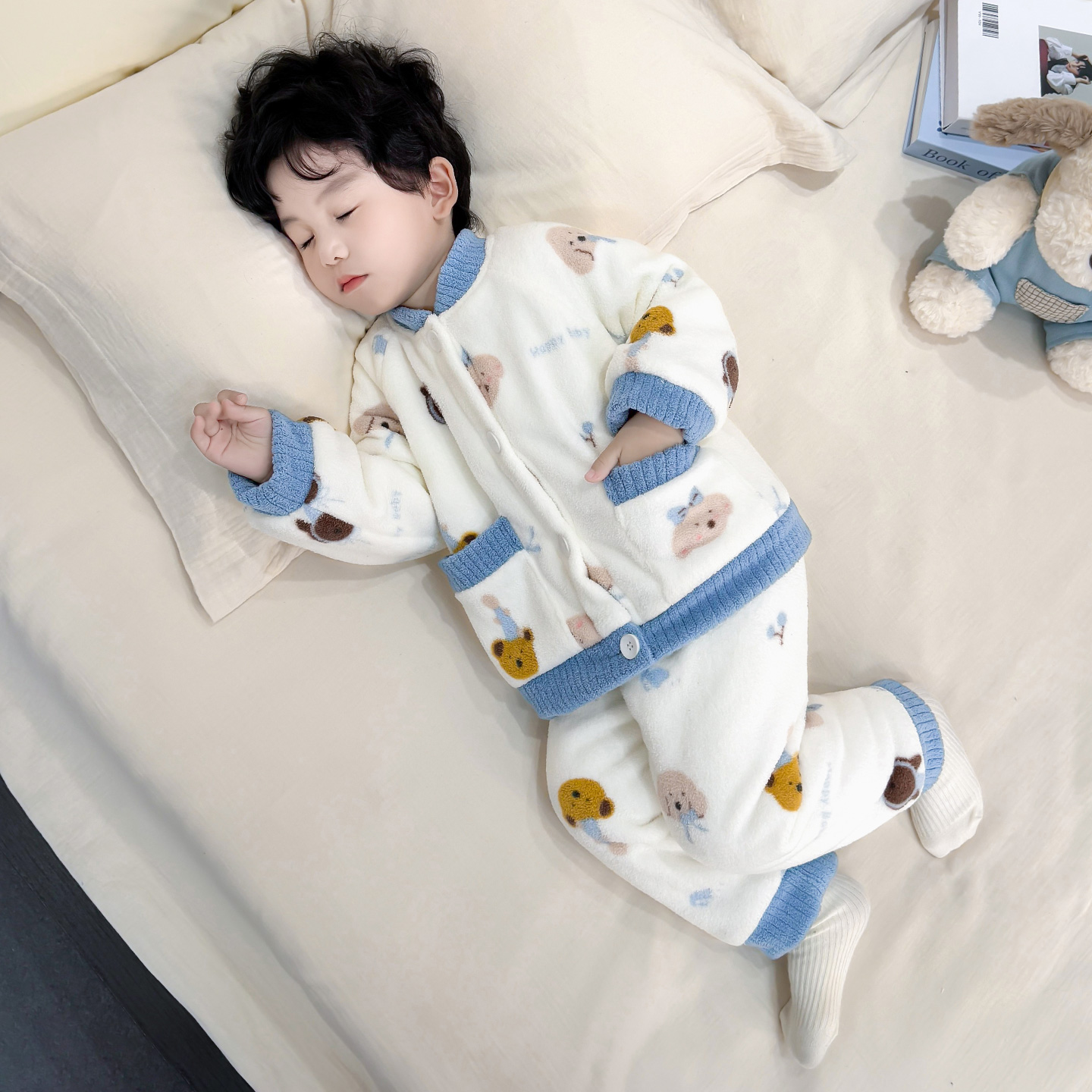 男童睡衣秋冬季儿童双层夹棉家居服法兰绒加绒加厚珊瑚绒冬装套装