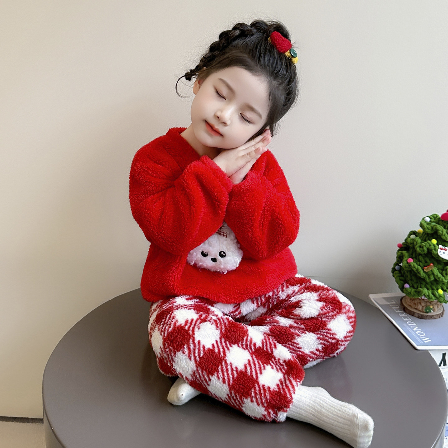 女童睡衣套装雪芙蓉2025新款秋冬珊瑚绒保暖家居服女宝宝法兰绒款