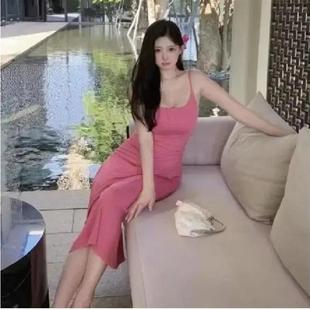 夏季 2025新款 吊带连衣裙女微胖显瘦气质粉色中长裙胖mm裙高腰设计