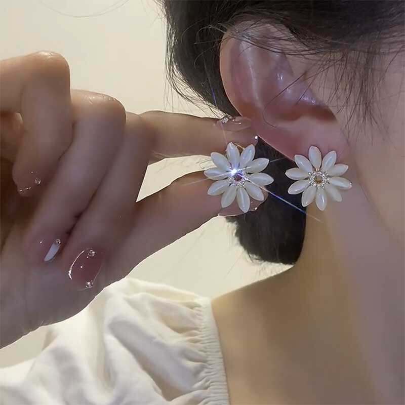 小雏菊太阳花猫眼石耳钉甜美气质日常百搭设计感耳环春夏新款耳饰,饰品/流行首饰/时尚饰品新,耳钉,淘宝优惠券,粉丝福利购,淘宝优惠卷