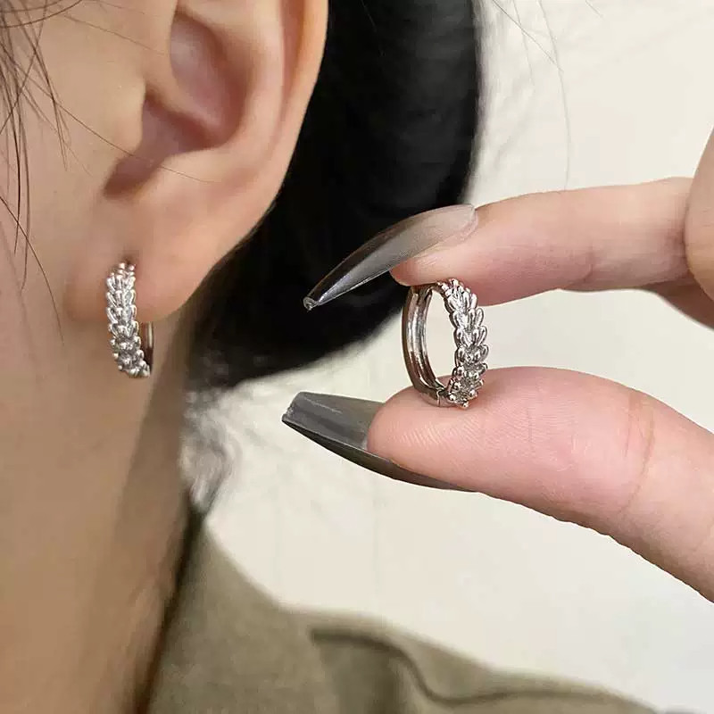 精致小巧复古金属小耳圈百搭女款
