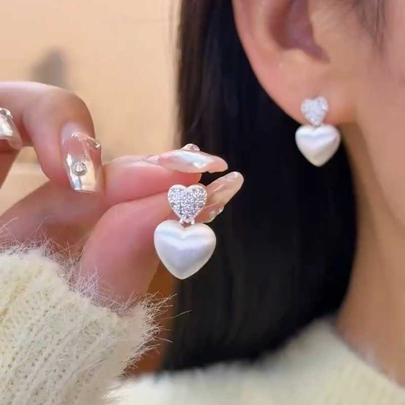 复古风白色拉丝爱心锆石耳钉气质高级通勤百搭耳饰2025春季新款潮