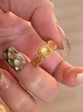 桃之夭夭粉金仿珐琅戒指小众设计轻奢高级感食指戒新中式国风指环