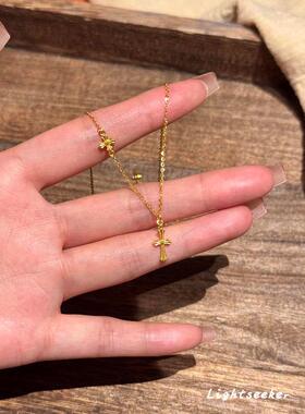 新中式古法金色十字架项链女款简约复古百搭鸢尾花锁骨链高级感秋