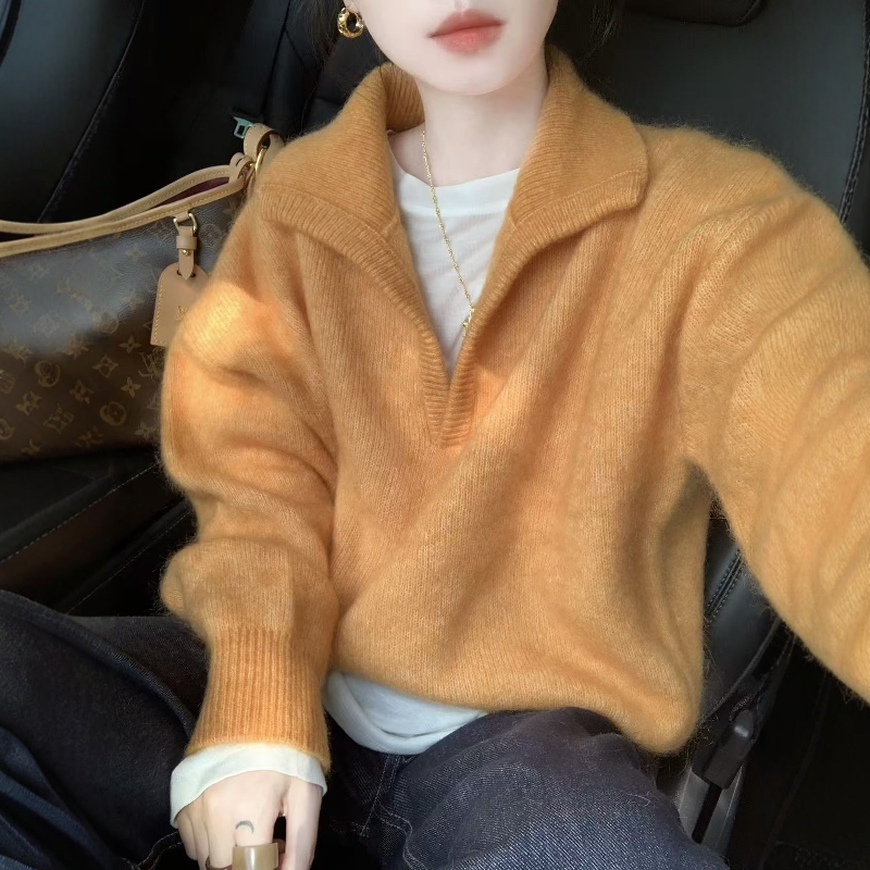 橘色翻领设计感套头毛衣女