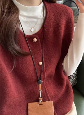 法式减龄温柔风叠穿上衣女ins春秋新款红色针织马甲内搭打底衫