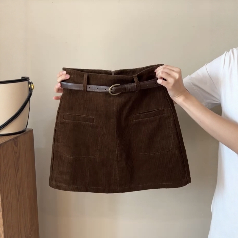 美拉德复古咖色灯芯绒半身裙女