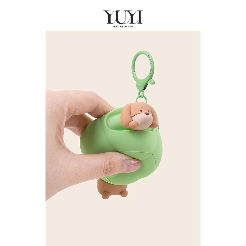YUYI原创帕倍思腊肠狗创意解压发泄小狗青椒车钥匙扣男书包挂件女