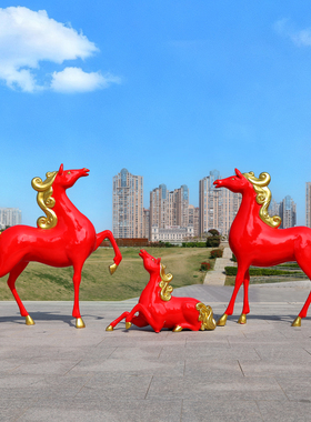 红色骏马造型雕塑户外云朵秋千马艺术品公园广场美术馆装饰品摆件