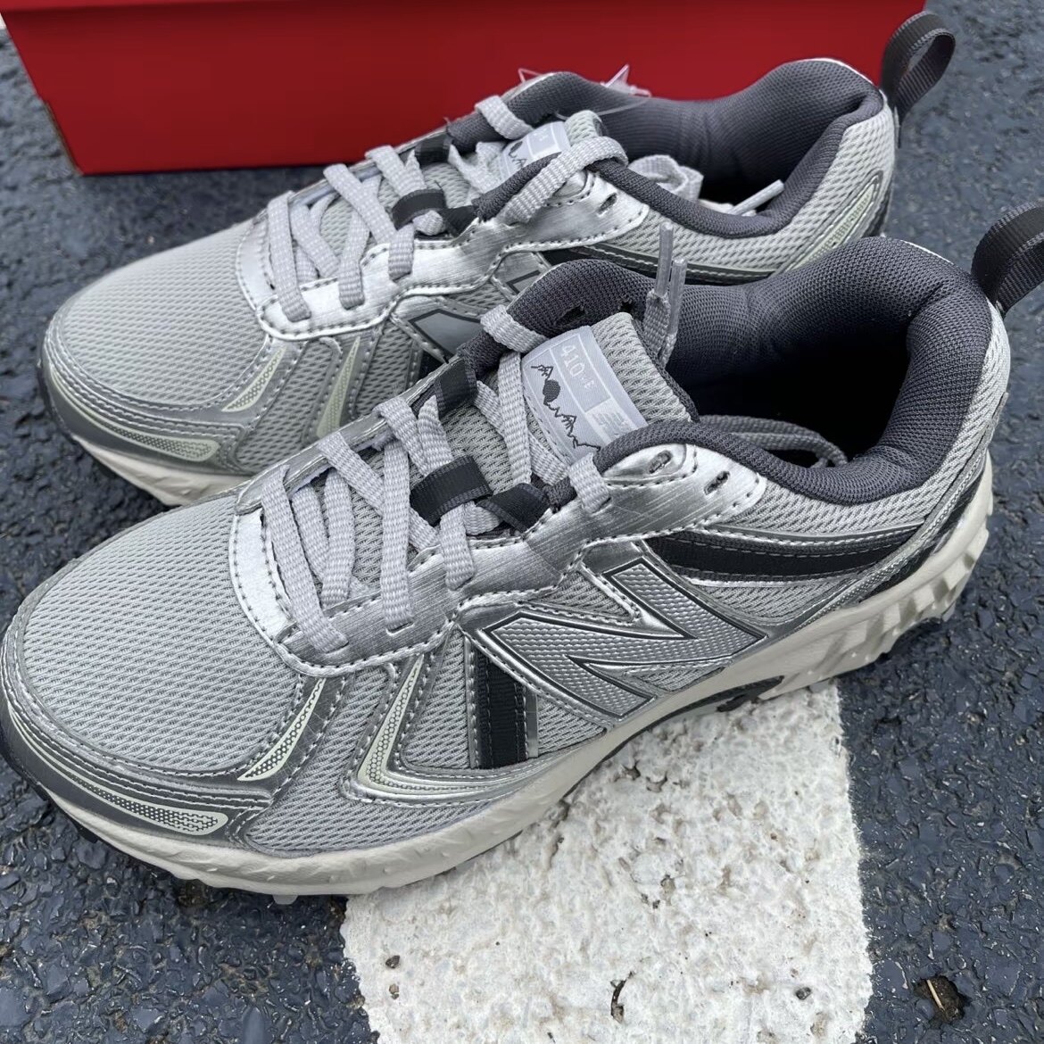 New Balance NB 410 户外机能 休闲跑步鞋 男女同款 MT410KR5