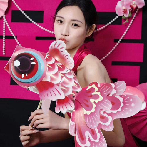 金鱼锦鲤结婚拍照道具新娘晨袍手持灯笼创意婚礼伴娘接亲婚庆用品