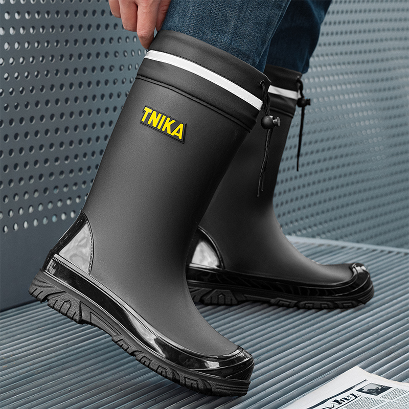 德系进口雨鞋中筒束口松紧防水鞋防滑耐磨加绒雨靴成人外穿钓鱼鞋