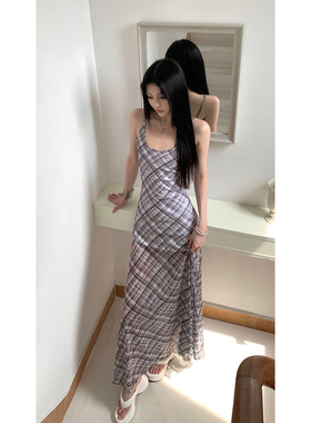 Common in 0120 减龄气质 修身格纹撞色吊带U领小众透视连衣裙