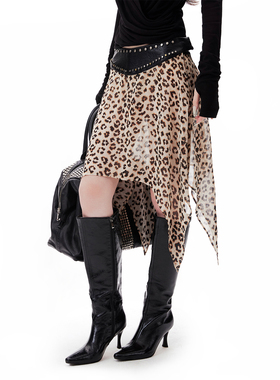 Common in 0120 时尚辣妹金属铆钉腰头不规则半身裙豹纹雪纺A字裙