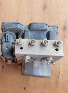 适配凯翼刹车ABS泵总成防抱死控制器刹车泵F02-3570010原装拆车件