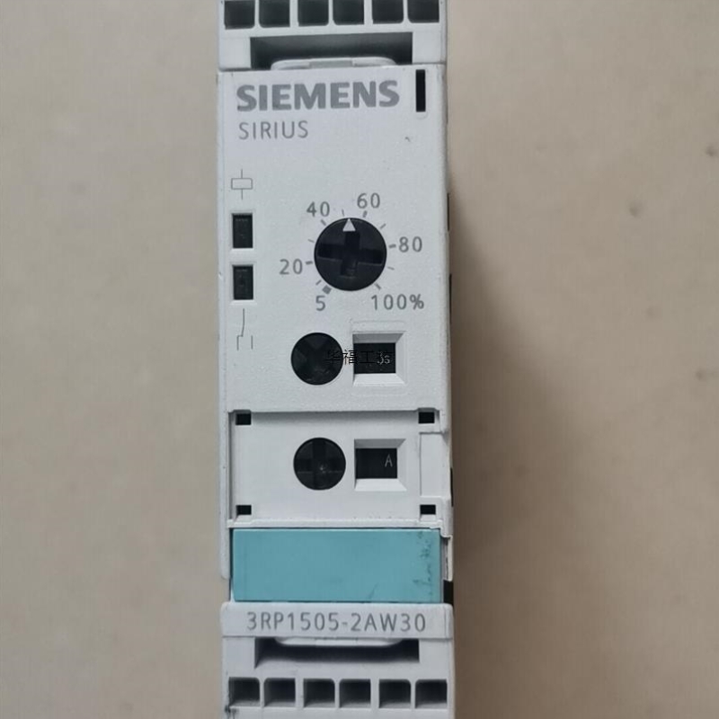 议价安全继电器 3RP1505-2AW30 1只,