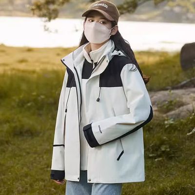冲锋衣女三合一可拆卸内胆2025新款秋冬情侣防风爬山男女大码外套
