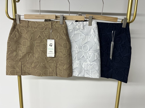 14n79 出口日本高尔夫女士春夏新款短裙速干透气户外休闲满印花纹