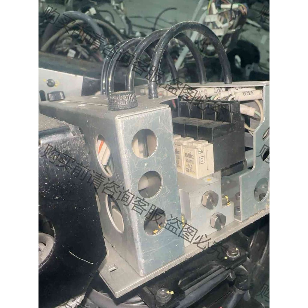 功能正常议价 VQ110U-5L0贴片机头部电磁阀VQ110U-5LO拆机