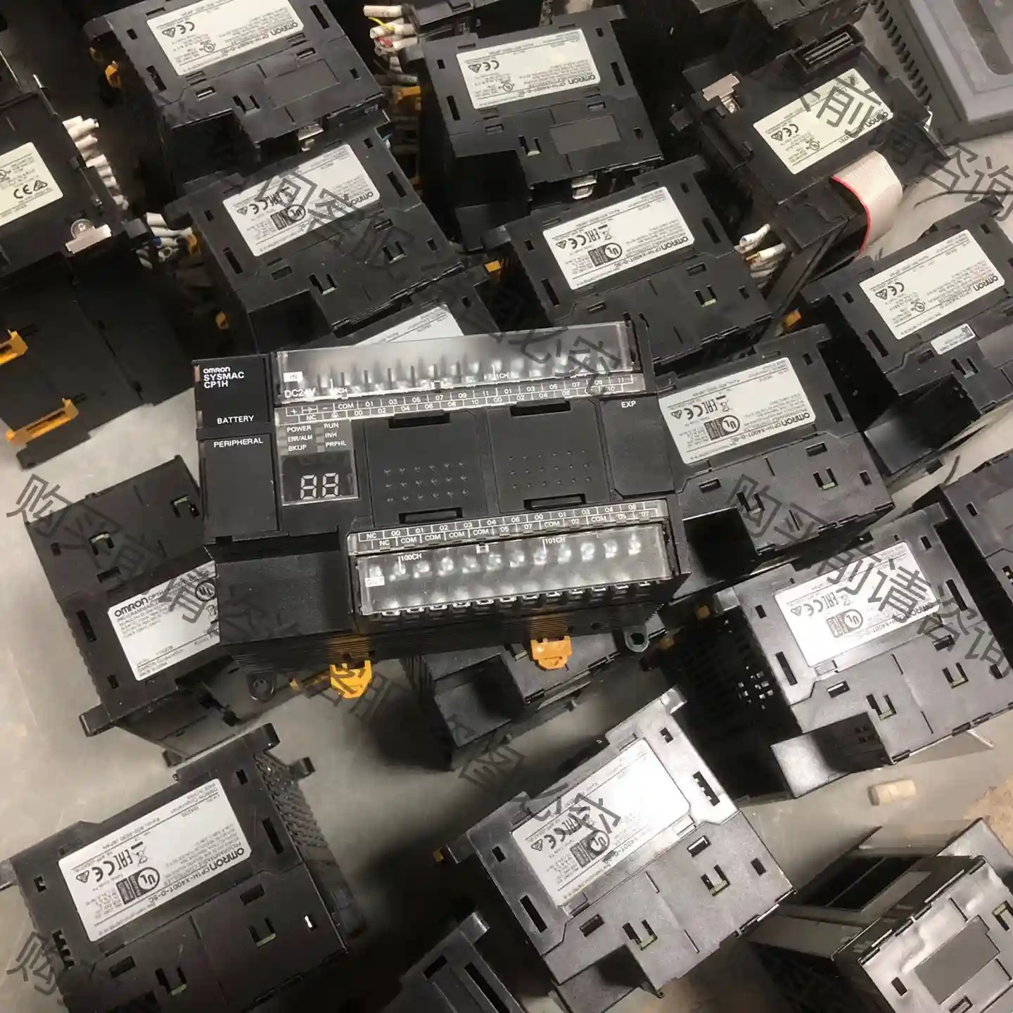 欧姆longPLC CP1H-X40DT-D-SC二手拆机成色漂亮 先议价 拆机货包
