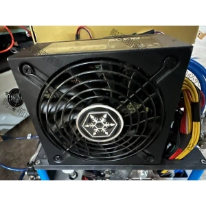 银欣SST-SX500-LG电源,,二手拆机,功能包好 先议价 拆机货包好