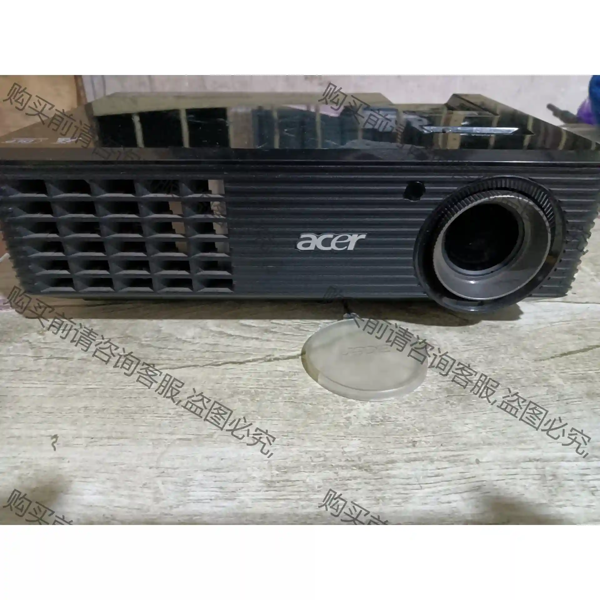 二手宏基投影机X1161A成色如图没有遥控器！有视频！260 先议价