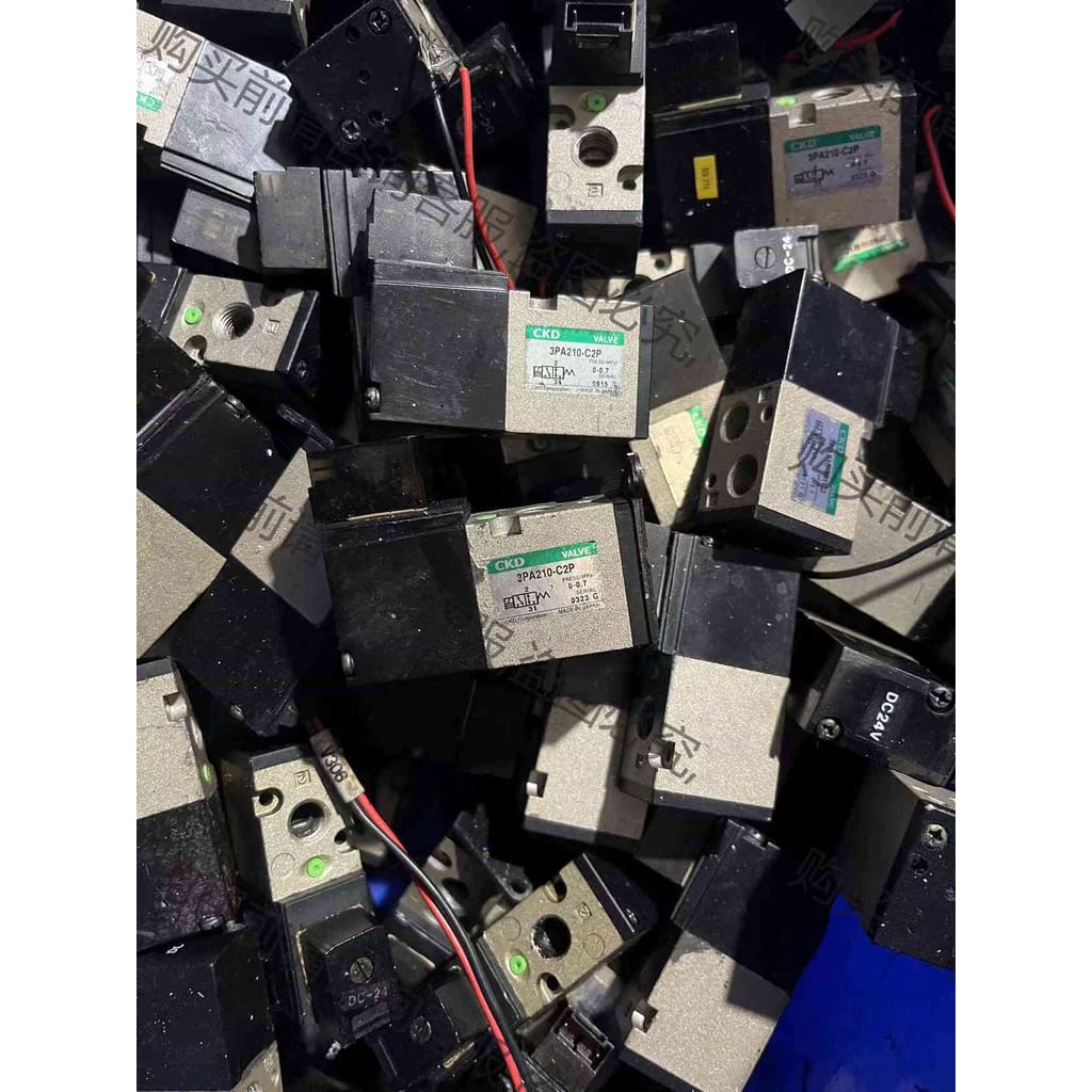 功能正常议价 二手拆机CKD电磁阀：3PA210-C2P 3PA210-