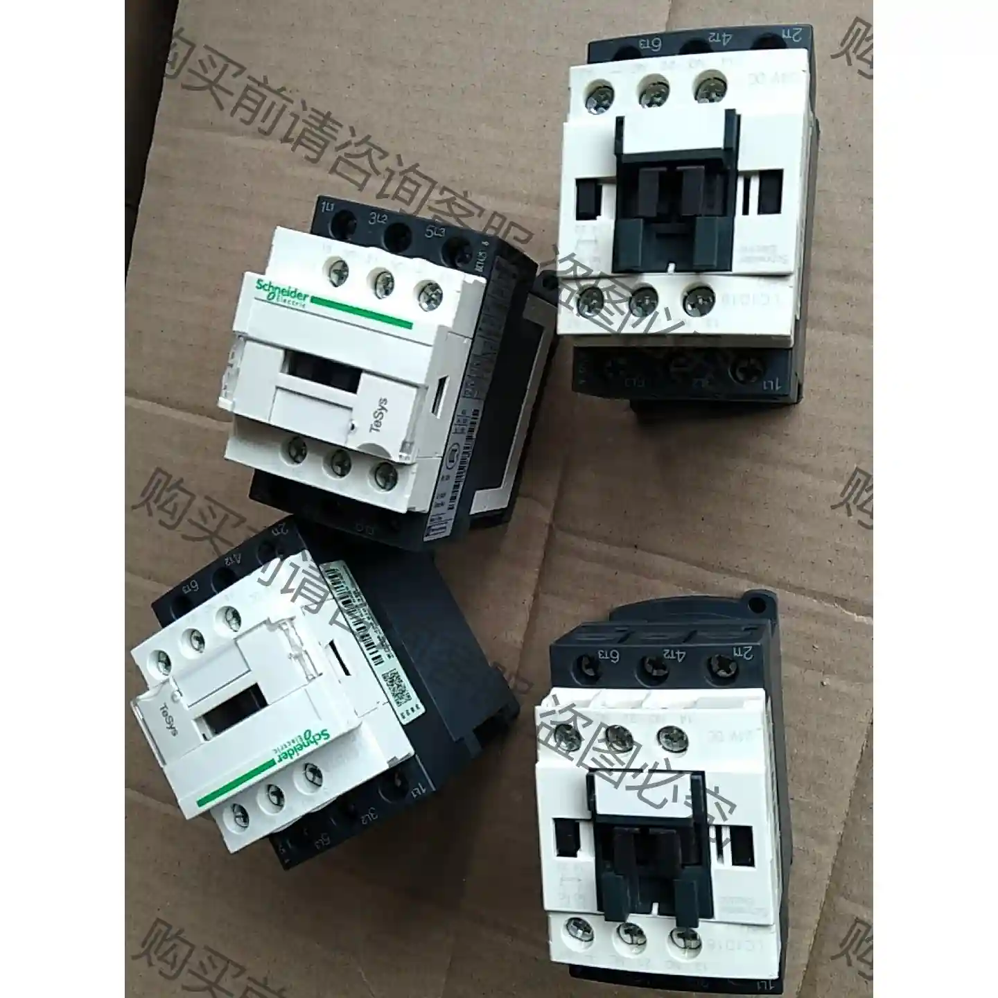 LC1D18 DC24V，施耐得接触器正品全新未用过，包装碎 先议价 拆机