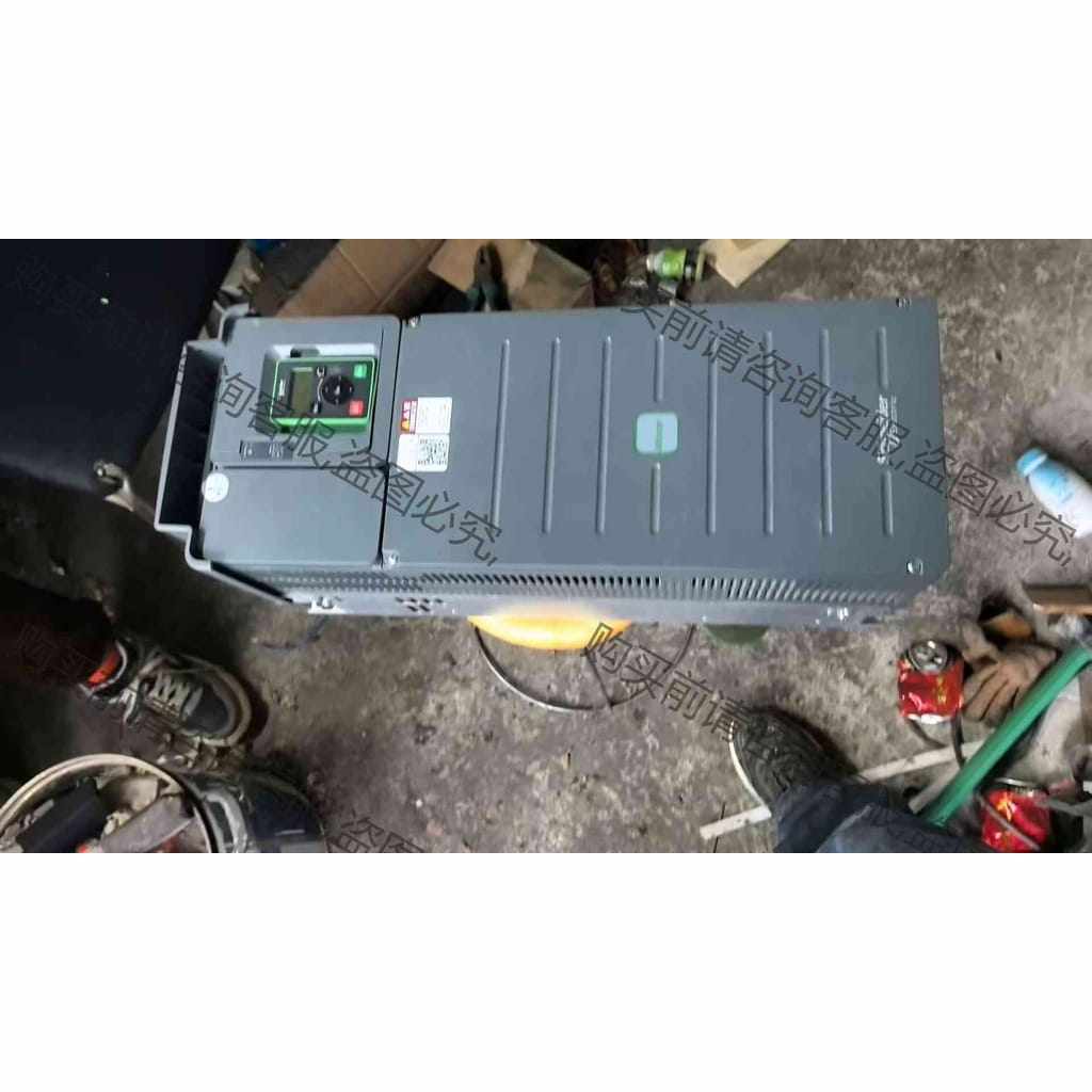 功能正常议价 施耐de变频器ATV610D45N4，二手拆机，输入口烧掉了