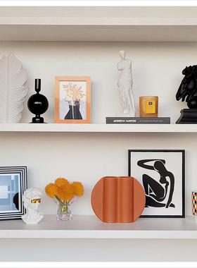 现代样板间家居软装饰品书柜挂画相框彷真花陶瓷创意摆件ZH3093