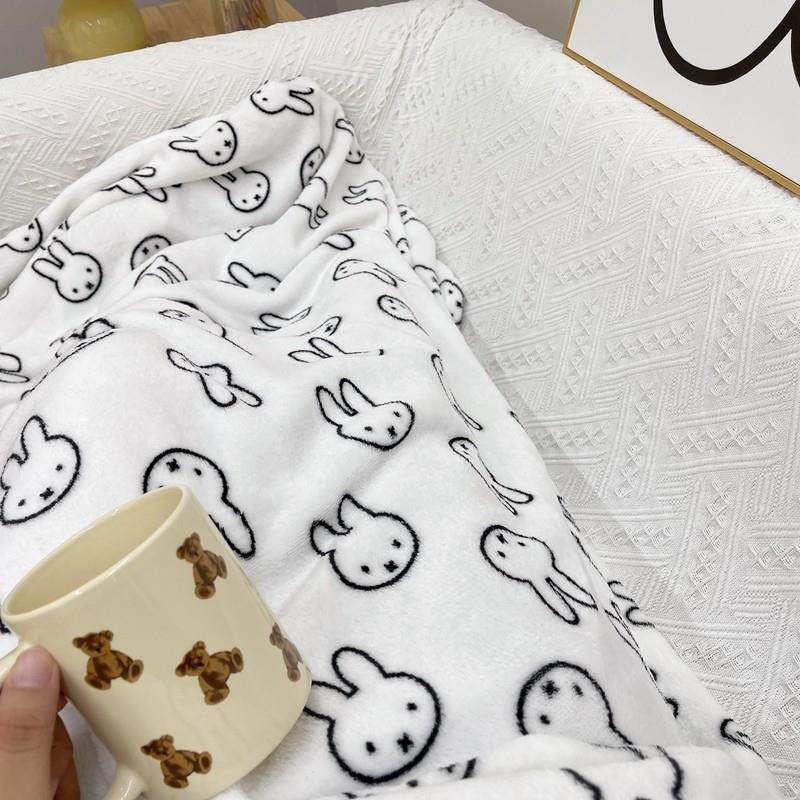 兔子小毛毯被子盖腿午休毯子单人办公室空调午睡毯珊瑚绒披肩盖毯,床上用品,休闲毯/毛毯/绒毯,淘宝优惠券,粉丝福利购,淘宝优惠卷