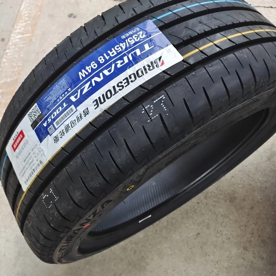 225/45r18汽车轮胎205 215 245 255 235普利司通55 60 65 17 19寸