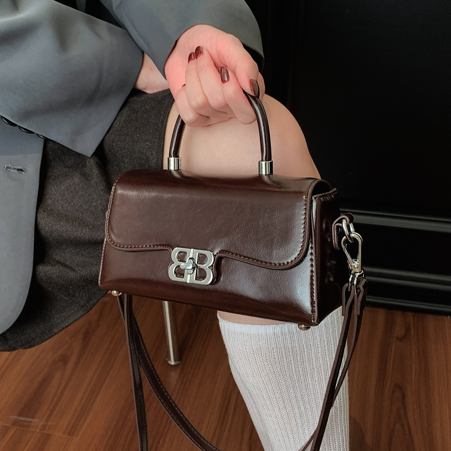 高级感油蜡皮手提包女士2025秋冬新款潮复古锁扣小方包单肩斜挎包,箱包皮具/热销女包/男包,小方包,淘宝优惠券,粉丝福利购,淘宝优惠卷