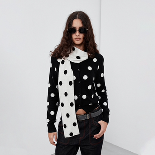 复古波点提花正肩羊毛混纺针织休闲含围巾开衫 trio Sound