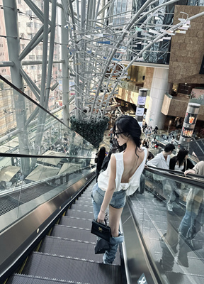 ISGRX 人生不打结后背打结露背背心外穿宽松小吊带纯色无袖上衣