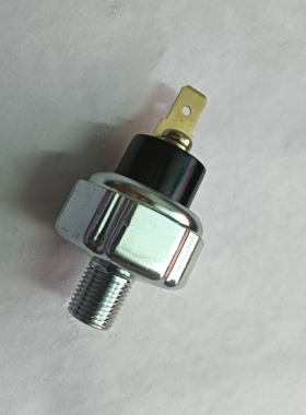 日立三一压力开关 五十铃4BG1发动机机油感应塞传感器 挖掘机配件