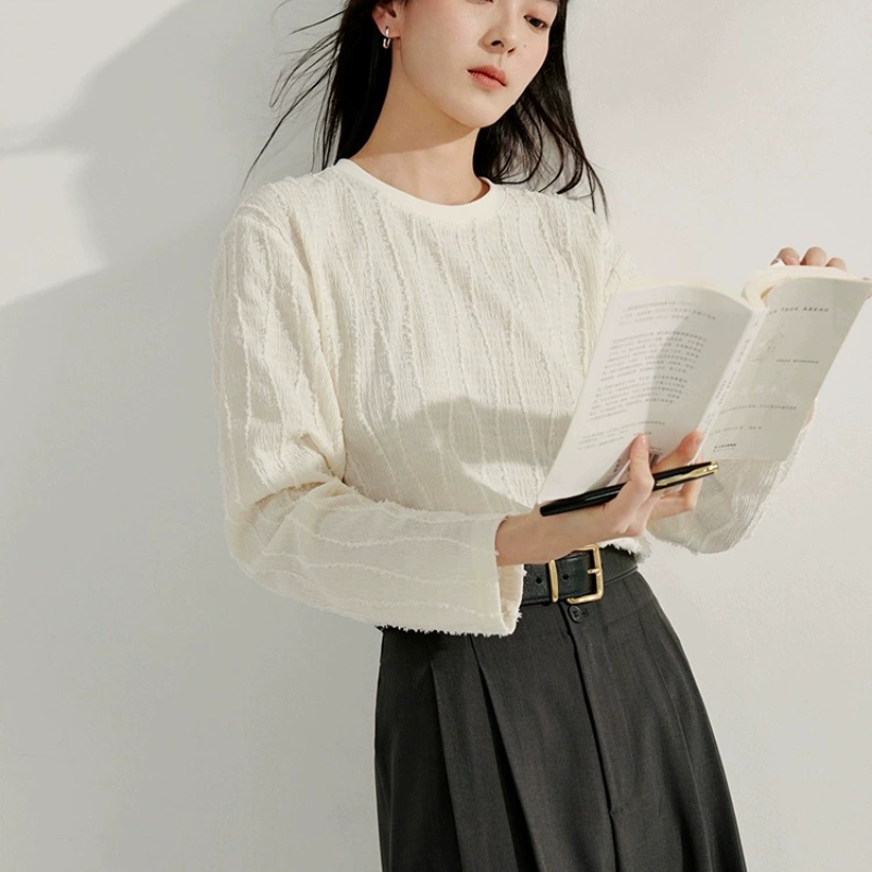 法式立体花纹长袖T恤女2025年春季新款高级感内搭打底衫上衣