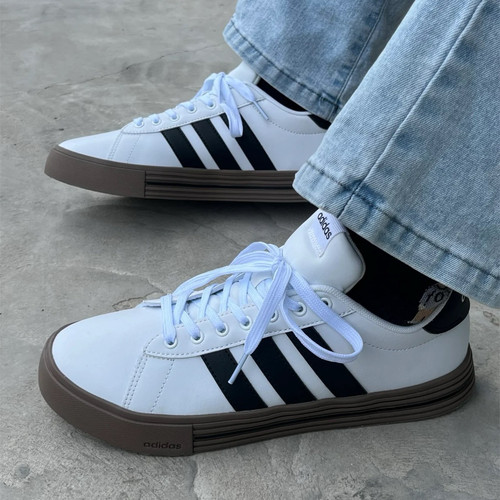 adidas Daily 4.0 合成革 舒适百搭 低帮 板鞋 男女同款 KI2345