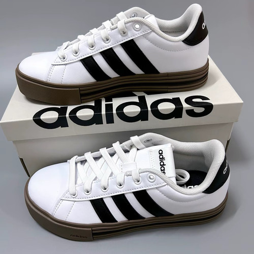 adidas百搭男女复古运动百搭休闲板鞋JR0077