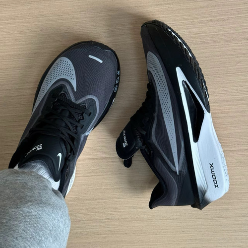 Nike Zoom Fly 6舒适百搭防滑支撑回弹低帮跑步鞋 男款FN8454-001