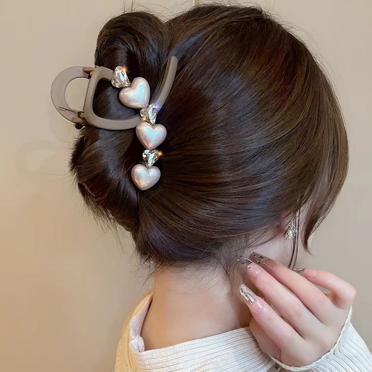 小抓夹好盘发~感轻奢气质爱心发夹女后脑勺ins鲨鱼夹子盘发抓