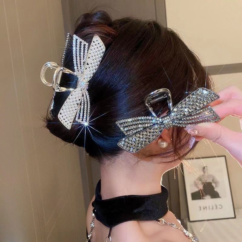 爆款珍珠蝴蝶结抓夹女网红大号夹子轻奢感后脑勺盘发鲨鱼夹