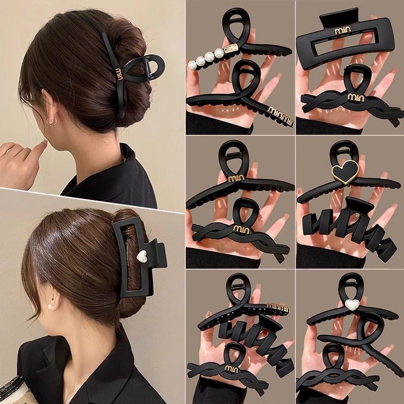 tktk感字母黑色鲨鱼夹女大号发夹后脑勺抓夹发量多头发头饰