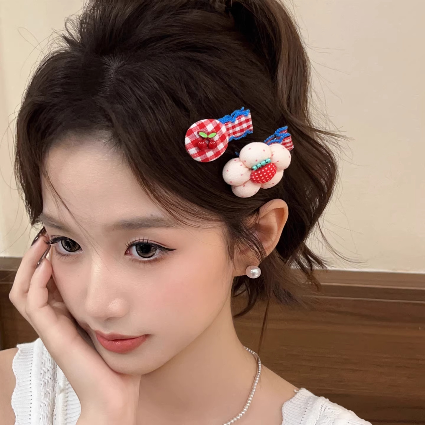 tktk樱桃草莓~精致甜美可爱感手工编织毛线刺绣蛋糕发夹刘海bb夹