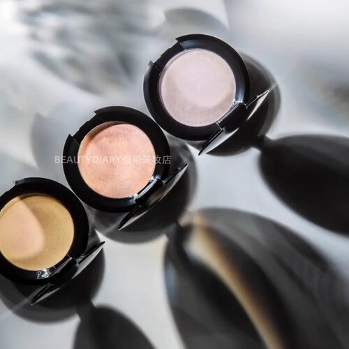 保税Rituel de Fille Rare Light高光霜高光膏5.6g自然水光