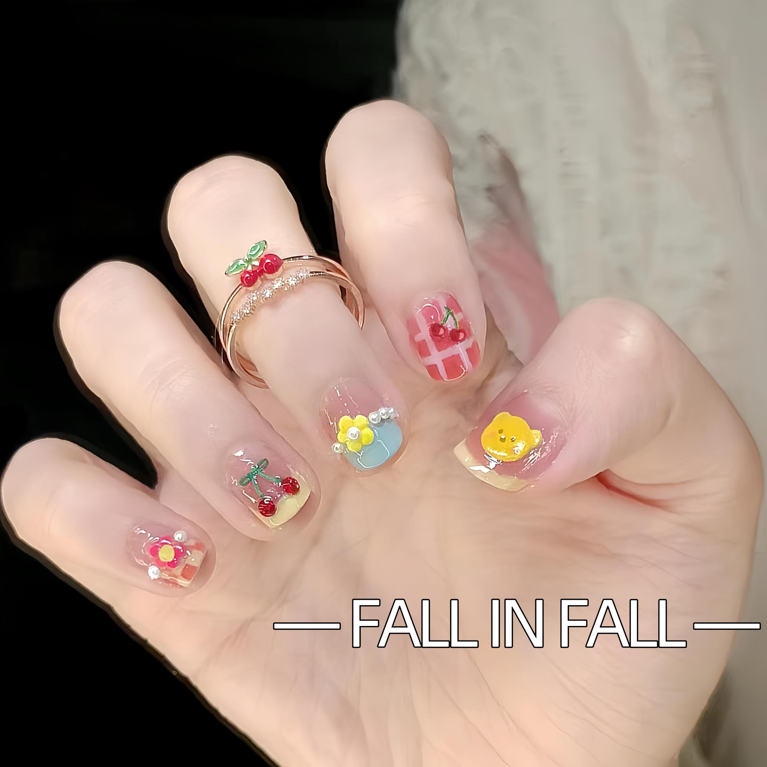 【蜂蜜小熊】多巴胺手绘可爱纯手工穿戴甲成品美甲穿戴式短款简约